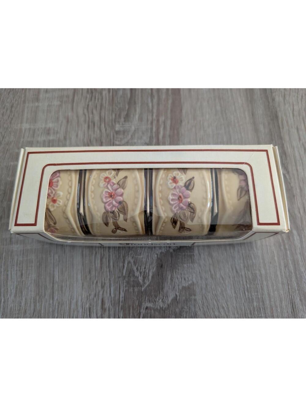 Vintage NIB Franciscan Pottery Rosette Napkin Ring Boxed Set